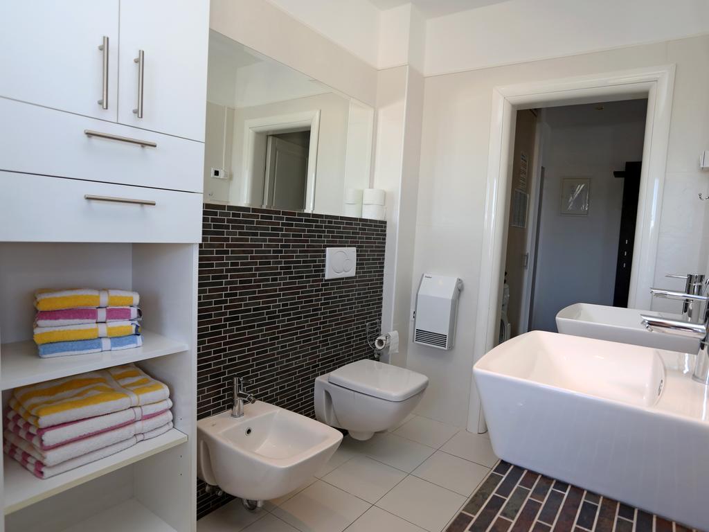 Lovely Apartment With Beautiful Pool Primošten المظهر الخارجي الصورة